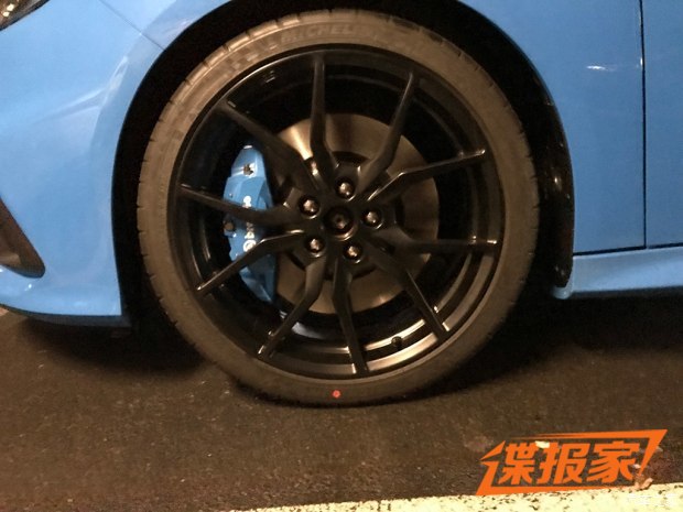 2018日內(nèi)瓦車展探館：?？怂筊S限量版